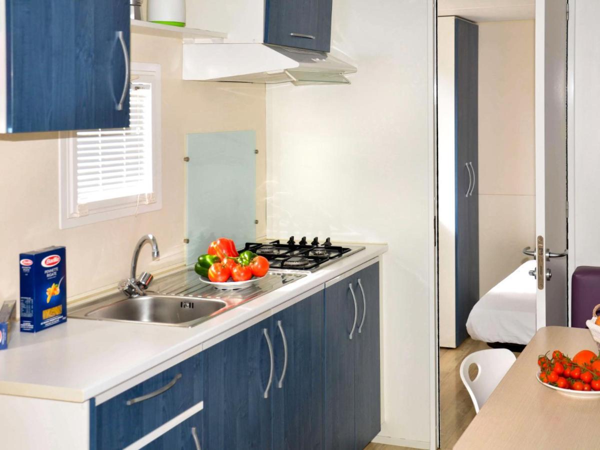 Holiday Home Rosapineta Camping Village-1 By Interhome Eksteriør bilde