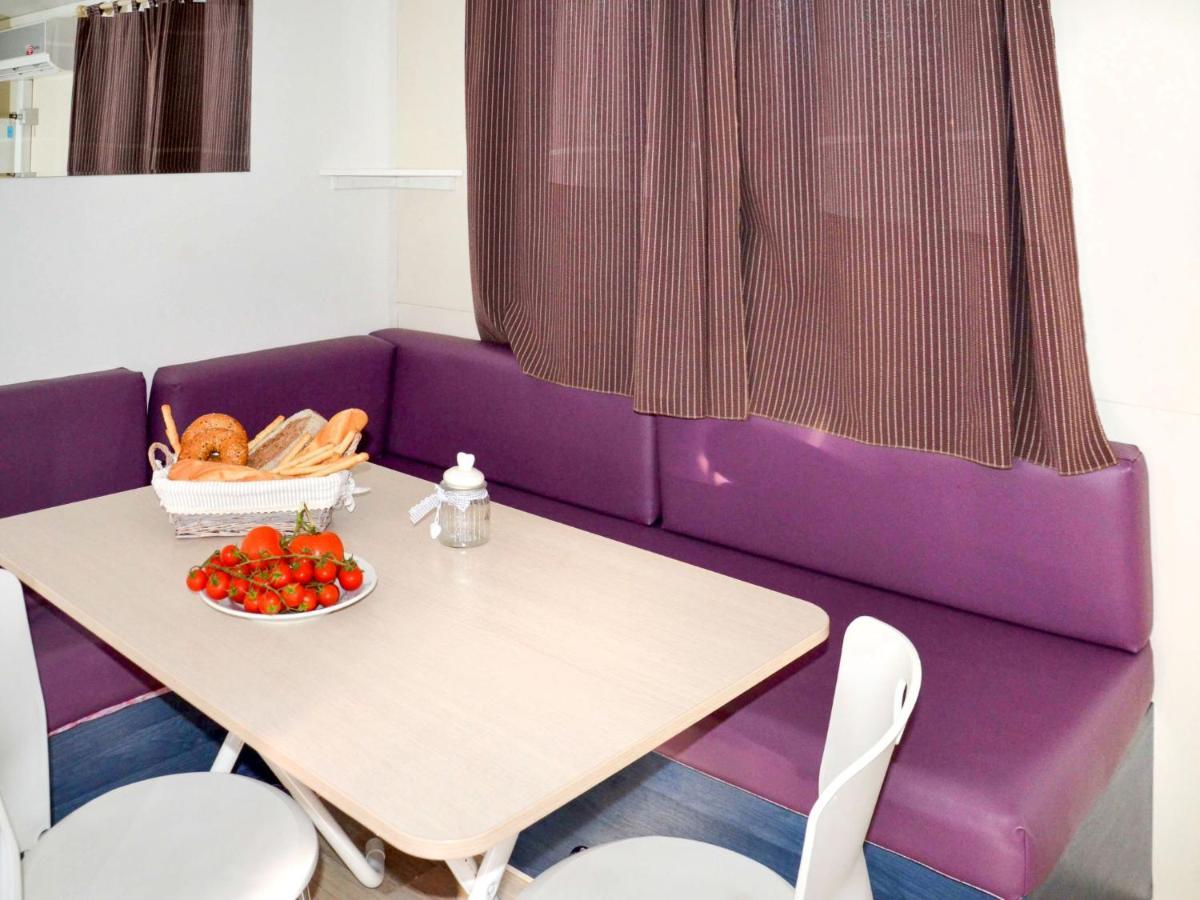 Holiday Home Rosapineta Camping Village-1 By Interhome Eksteriør bilde